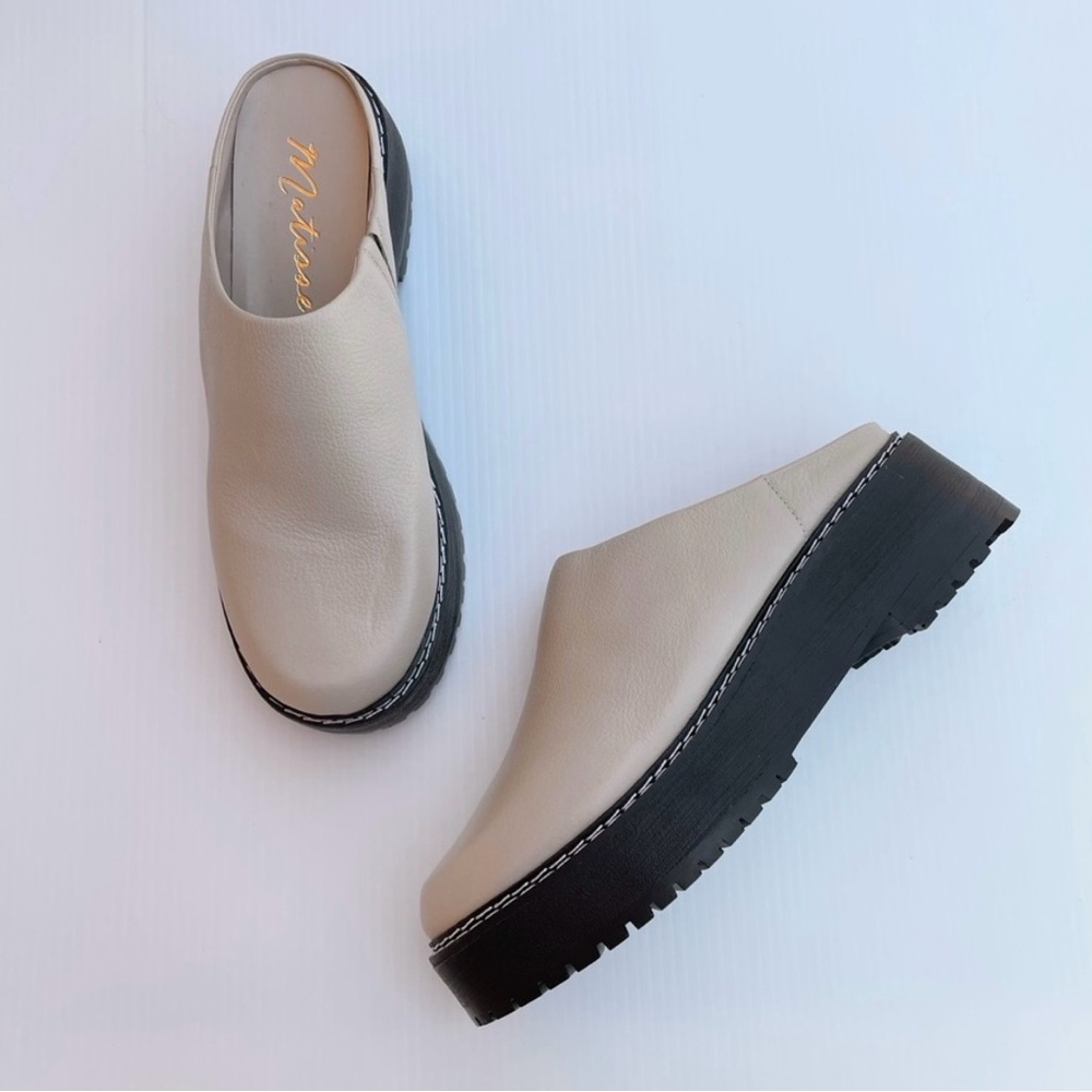 Matisse Lena Chunky Platform Mule Oat and Black size 10